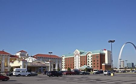 Casino Queen Hotel Saint Louis Exterior foto